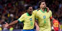 Endrick e Paquet&aacute; durante jogo da Sele&ccedil;&atilde;o Brasileira  Foto: ( Getty Images) / Sportbuzz