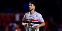 Jonathan Calleri (São Paulo) durante jogo contra a Portuguesa, no dia 21.01.2026 Foto: Associated Press / Alamy