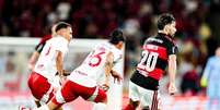 Reestreia de Paquet&aacute; no Maracan&atilde; pelo Flamengo n&atilde;o foi positiva - Foto: Gilvan de Souza / Flamengo / Jogada10