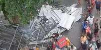Andaime desaba e uma pessoa morre e outras duas ficam feridas em Copacabana  Foto: Reprodu&ccedil;&atilde;o/COR