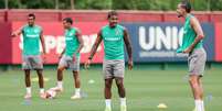 John Kennedy durante treino do Fluminense (FOTOS: LUCAS MER&Ccedil;ON / FLUMINENSE F.C.)  Foto: Esporte News Mundo