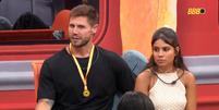 Jonas e Gabi lamentam sa&iacute;da de Sarah no BBB26  Foto: Reprodu&ccedil;&atilde;o | Globoplay