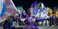 Desfile da Rosas de Ouro, no Sambódromo do Anhembi, em São Paulo  Foto: Ricardo Matsukawa/Especial para o Terra