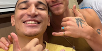 Jo&atilde;o Gomes posta foto com Shawn Mendes em camarim de Ivete Sangalo  Foto: Reprodu&ccedil;&atilde;o/Instagram/@joaogomescantor
