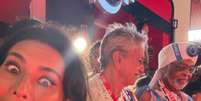 Atriz curtiu carnaval no Camarote Expresso 2222  Foto: Reprodução/@fepaesleme/Instagram