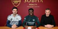  Foto: Divulga&ccedil;&atilde;o - Legenda: Arsenal estende contrato de Saka por mais cinco temporadas / Jogada10