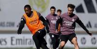 Foto: Divulga&ccedil;&atilde;o - Legenda: Jogadores do Real Madrid durante treinamento da equipe / Jogada10