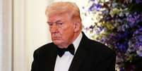 O presidente dos Estados Unidos, Donald Trump, não aceitou a decisão da Suprema Corte do país de cancelar parte de seu tarifaço. Na foto, o líder republicano participa de evento com governadores em Washington, em 21 de fevereiro de 2026.  Foto: REUTERS - Aaron Schwartz / RFI