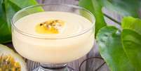 Musse de maracuj&aacute; com iogurte natural e mel Foto: 18042011 | Shutterstock / Portal EdiCase