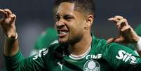 Vitor Roque comemorou vir&oacute;ria que manteve o Palmeiras na lideran&ccedil;a do Brasileir&atilde;o &ndash;  Foto: Cesar Greco/Palmeiras / Jogada10