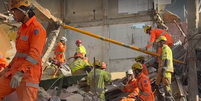 Lar de idosos desaba em BH e deixa vários soterrados  Foto: Corpo de Bombeiros Militar de MG