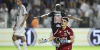 Gabriel Brazão, do Santos Foto: Alexandre Schneider/Getty Images / Esporte News Mundo