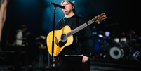Lewis Capaldi se apresentará no Lollapalooza Brasil em 2026  Foto: Reprodução/Instagram @lewiscapaldi