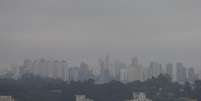Dia de neblina na cidade de São Paulo. Foto: Nilton Fukuda/Estadão - 15/08/2018 / Estadão
