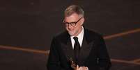 Paul Thomas Anderson, diretor de 'Uma Batalha Ap&oacute;s a Outra', ganhou o Oscar na categoria Melhor Roteiro Adaptado Foto: Getty Images / BBC News Brasil