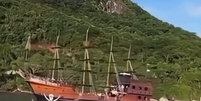 Vídeo mostra momento em que 'barco pirata' atropela casal em moto aquática em SC  Foto: Reprodução/Facebook