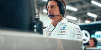 Toto Wolff criticou postura do tetracampe&atilde;o mundial  Foto: Mercedes AMG / Reprodu&ccedil;&atilde;o
