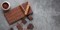 C&acirc;mara aprova projeto que imp&otilde;e porcentual m&iacute;nimo de cacau nos chocolates   Foto: Freepik
