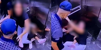 C&acirc;mera de seguran&ccedil;a registra homem dando socos em ex-companheira dentro de elevador em Guarulhos  Foto: Reprodu&ccedil;&atilde;o/Redes sociais 