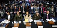 Tulsi Gabbard em audiência no senado  Foto: Kevin Dietsch/Getty Images