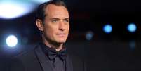 Jude Law &eacute; um renomado ator brit&acirc;nico, que soma duas indica&ccedil;&otilde;es ao Oscar  Foto: Emma McIntyre/Oscars/Getty Images for Academy Museum of Motion Pictures