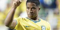Endrick mostrou a Ancelotti que deseja um lugar na Copa  Foto: RICHARD CALLIS/FOTOARENA/ / Estad&atilde;o