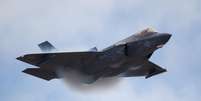 Modelo de jato F-35, que caiu em &aacute;rea de treinamento nos EUA  Foto: Alexandre Tziripouloff/Getty Images
