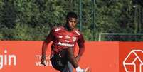Arboleda est&aacute; pr&oacute;ximo de deixar o S&atilde;o Paulo ap&oacute;s quase 10 anos no clube   Foto: Erico Leonan / S&atilde;o Paulo FC / Jogada10