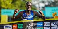 O queniano Ezekiel Kemboi Omullo foi o campe&atilde;o dos 42 km (Foto: Fernanda Paradizo) Foto: Divulga&ccedil;&atilde;o / Contra-Rel&oacute;gio