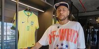 Neymar mostra acervo pessoal  Foto: Reprodu&ccedil;&atilde;o/Youtube/Neymar