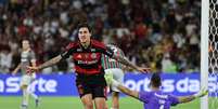 Pedro comemora gol contra o Fluminense pelo Brasileirão Foto: Esporte News Mundo