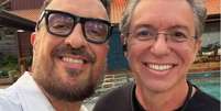 Rodrigo Carelli e Boninho, ambos agora na Record: dois grandes diretores de realities  Foto: Reprodu&ccedil;&atilde;o/@rodrigocarelli