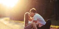 Signos vivem momento decisivo no amor entre recome&ccedil;os e despedidas  Foto: Shutterstock / Jo&atilde;o Bidu