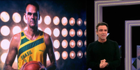 Tadeu Schmidt abre BBB com homenagem a Oscar Schmidt  Foto: Reprodução/Globo