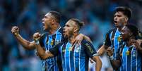 Gr&ecirc;mio vence o Confian&ccedil;a e abre vantagem na Copa do Brasil Foto: Lucas Uebel/Gr&ecirc;mio FBPA / Esporte News Mundo