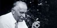 O psic&oacute;logo su&iacute;&ccedil;o Carl Jung (1875-1961) popularizou seu uso na psicologia como s&iacute;mbolo da psique. Jung teve grande import&acirc;ncia ao desenvolver conceitos como inconsciente coletivo. Suas teorias influenciam a psicologia, espiritualidade e artes at&eacute; hoje.  Foto: Dom&iacute;nio P&uacute;blico/Wikim&eacute;dia Commons / Flipar
