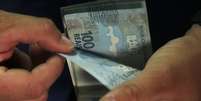Desenrola 2: ideia do governo é que as pessoas troquem dívidas com juros mais elevados (de cartão de crédito ou cheque especial, por exemplo) por dívidas com juros mais baixos  Foto: José Cruz/Agência Brasil / Estadão