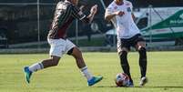 O Santos fez 2 a 0 no Vale das Laranjeiras e subiu na classificação do Brasileiro Sub-20 - Foto: Leonardo Brasil/Fluminense / Jogada10
