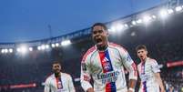Endrick foi um dos destaques da vit&oacute;ria do Lyon sobre o PSG no Campeonato Franc&ecirc;s - Foto: Divulga&ccedil;&atilde;o / Olympique Lyonnais / Jogada10