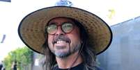Dave Grohl, frontman do Foo Fighters, em 2025  Foto: Kevin Mazur / Getty Images for Coachella / Rolling Stone Brasil