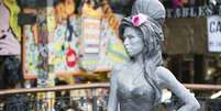Amy winehouse est&aacute;tua &ndash; depositphotos.com / icenando  Foto: Giro 10