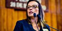 A ex-deputada estadual Juliana Brizola (PDT) e o deputado federal Zucco (PL) aparecem em empate técnico no primeiro turno Foto: Divulgação/PDT