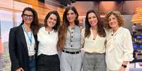 A editora-chefe Ana Pini, as comentaristas Priscila Chagas e Andr&eacute;ia Sadi, a &acirc;ncora Ana Paula Ara&uacute;jo e a comentarista Miriam Leit&atilde;o: o 'Bom Dia Brasil' est&aacute; ainda mais feminino Foto: Reprodu&ccedil;&atilde;o/@appaaraujo