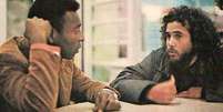 Pelé e Afonsinho nos anos 70 - Foto: Acervo Museu Pelé / Jogada10