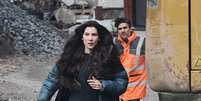 Tem apenas seis epis&oacute;dios, est&aacute; dispon&iacute;vel na Netflix e &eacute; uma das melhores miniss&eacute;ries de suspense dos &uacute;ltimos anos. Foto: Reprodu&ccedil;&atilde;o, Netflix / Purepeople