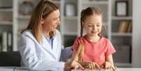 O Transtorno do Espectro Autista e o atraso global do desenvolvimento s&atilde;o condi&ccedil;&otilde;es distintas Foto: Prostock-studio | Shutterstock / Portal EdiCase