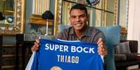 Thiago Silva pode renovar com o Porto por mais uma temporada - Divulga&ccedil;&atilde;o/FC Porto Foto: Jogada10