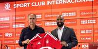 Carlos Noval ficou 15 anos no Flamengo - Foto: Leandro Monks/SC Internacional / Jogada10