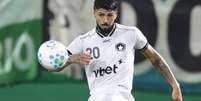 Barboza j&aacute; fala em tom de despedida - Foto: Vitor Silva/Botafogo / Jogada10