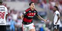Pedro (Flamengo) celebrando seu gol contra o Vasco, no dia 03.05.2026. Foto: Associated Press / Alamy